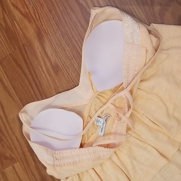 American eagle outfitters top peach in color small - Picture 8 of 9